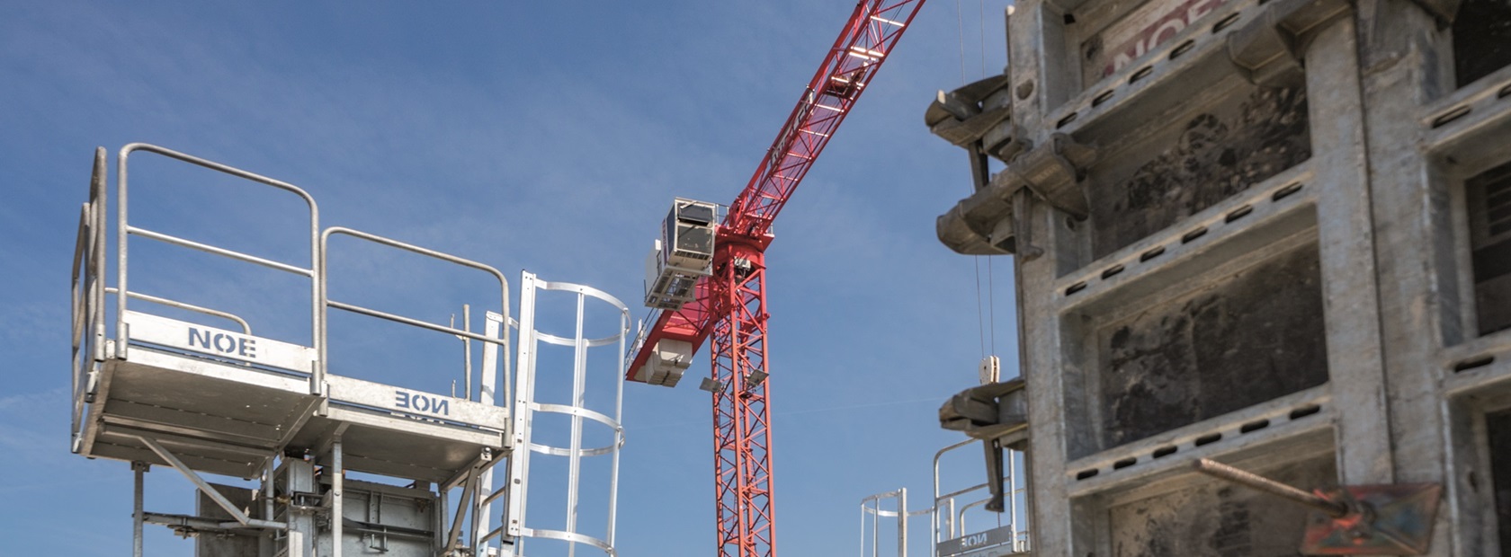 Pewne betonowanie słupów - systemy NOE bez kompromisów