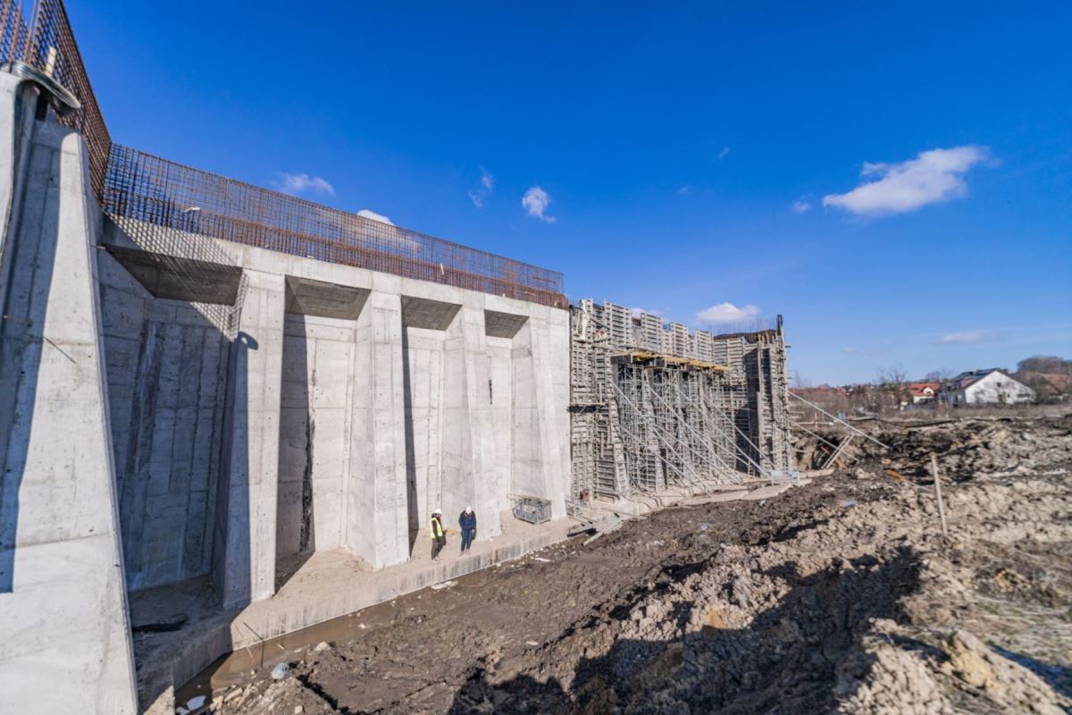 Deskowania NOE na budowie wiaduktu Północnej Obwodnicy Krakowa